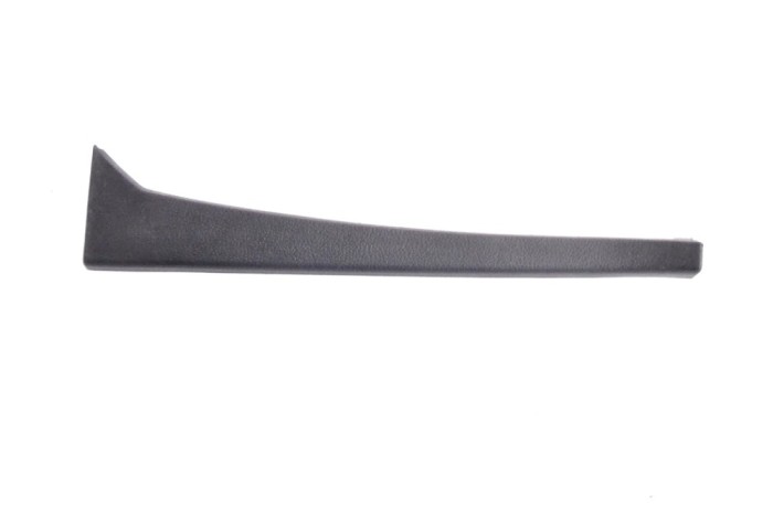 nerasta PORSCHE CAYENNE 9PA 2005 OEM: 7L0868240 14447798