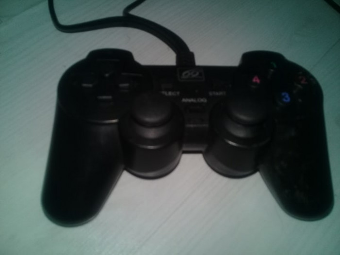 2 joystick,Controller/Maneta PS3/Joystick,functionale-poze reflecta realitatea