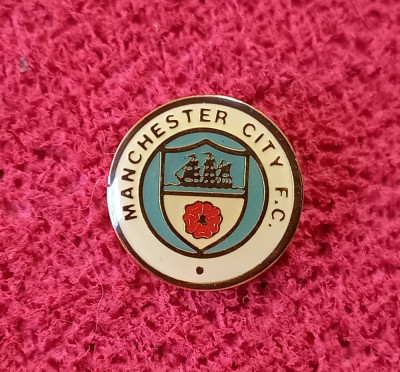 Insigna fotbal - MANCHESTER CITY FC (Anglia) foto