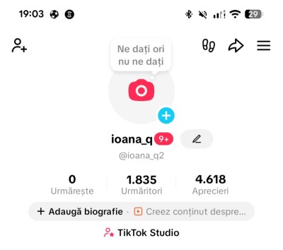 V&amp;acirc;nd cont de tiktok de 1k pentru live uri foto