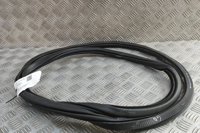 Garnitura ușă dreapta spate AUDI Q4 Sportback F4N 2024 OEM: 89A833722 | 31966778