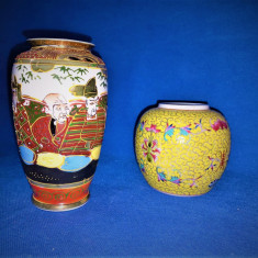 două vaze din ceramică _ pictate manual _ Asia