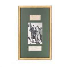 Nicolae Titulescu, fotografie de presă + carte de vizită cu &icirc;nsemnare olografă + bilet cu semnătură olografă