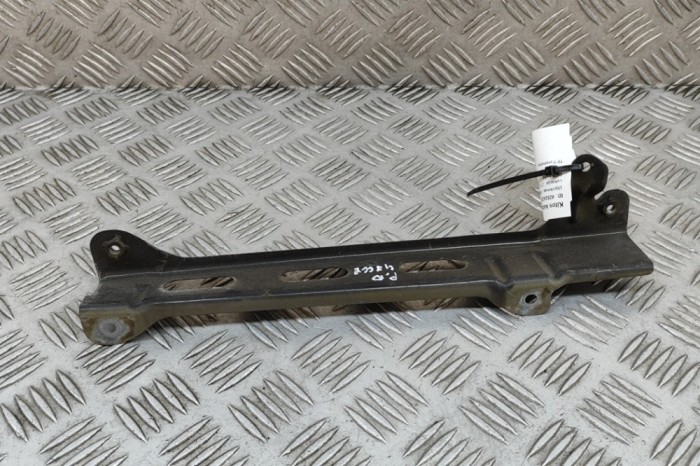 Suport aripa dreapta față SUBARU OUTBACK BL, BP 2004 OEM: 57160-AG000-9P,57160-AG000,57160AG0009P 28243877