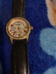 Ceas de mana AKRIBOS