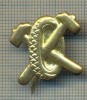 Y 1789 INSIGNA - MILITARA -SEMN DE ARMA - AUTO -PENTRU COLECTIONARI