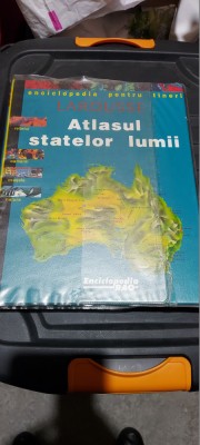 ATLASUL STATELOR LUMII LAROUSSE RELIEFUL OAMENII ORASELE NATURA foto