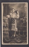Foto tip Carte Postala Romania - costum popular cu ulcior, Circulata, Fotografie