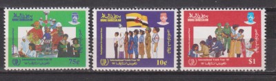 ANUL INTERNATIONAL AL TINERETULUI 1985 BRUNEI MI. 314-316 MNH foto