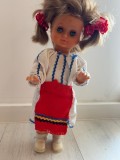 Papusa Aradeanca imbracata in costum popular romanesc (Raluca)