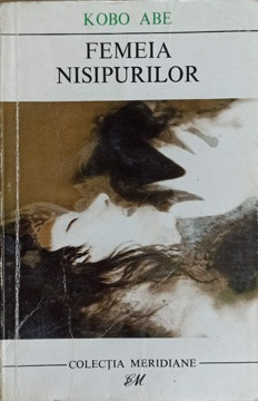 FEMEIA NISIPURILOR-KOBO ABE foto