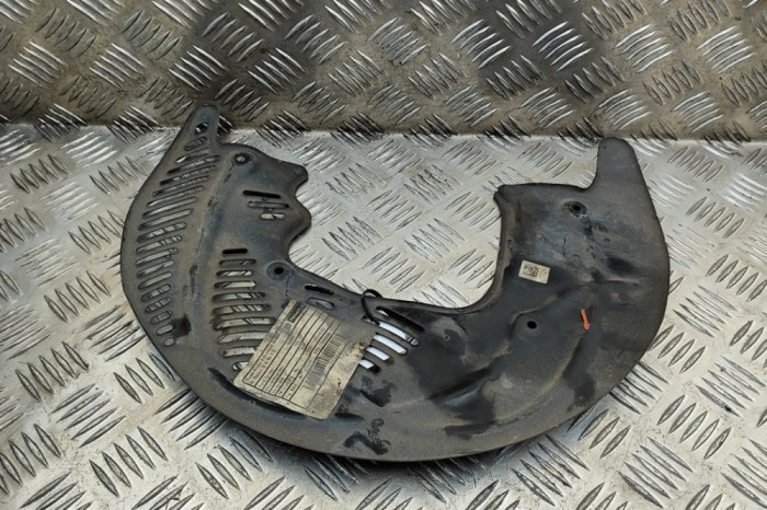 Protecție disc de fr&acirc;nă dreapta față AUDI Q5 FY 2017 OEM: 4M0615312G 31724984