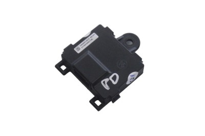 Modul de control ușă dreapta față TESLA MODEL S 2014 OEM: 1069651-00-D 24566064 foto