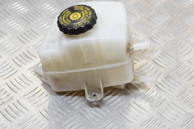 Rezervor lichid de fr&amp;acirc;nă LEXUS RX _L1_ 2009 OEM: 2-40400 11471516 foto