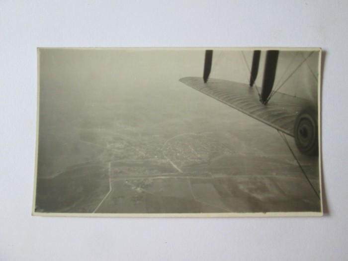 Fotografie aeriană 110 x 65 mm realizată dintr-un avion ICAR &icirc;n anii 30