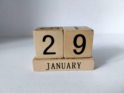 Calendar cuburi de lemn universal numele lunilor in engleza foto