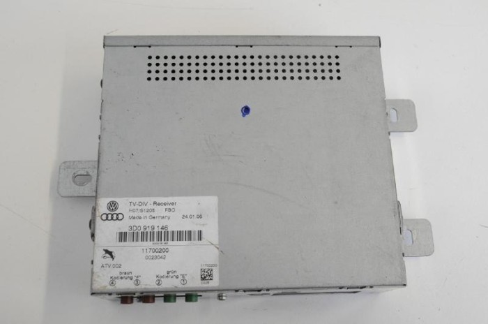 Modul TV VW PHAETON 3D_ 2005 OEM: 3D0919146 2250640
