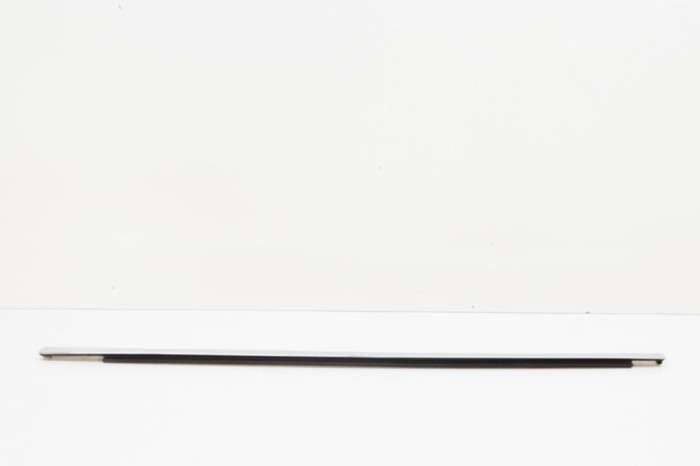 Chedar geam ușă st&acirc;nga spate TESLA MODEL X 2020 OEM: 1032167-88-D 21021549