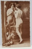 TANARA NUD , CU MARGELE , POZAND IN OGLINDA , CARTE POSTALA ILUSTRATA , INCEPUTUL SEC. XX