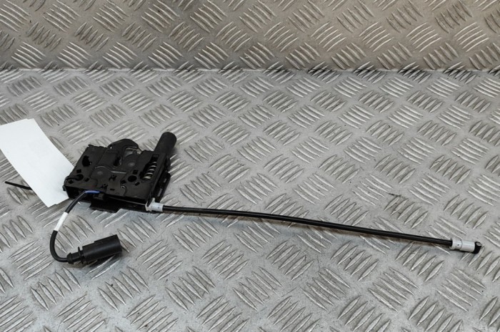 &Icirc;ncuietoare capota VW TAIGO CS1 2023 OEM: 8S0823509 30082927