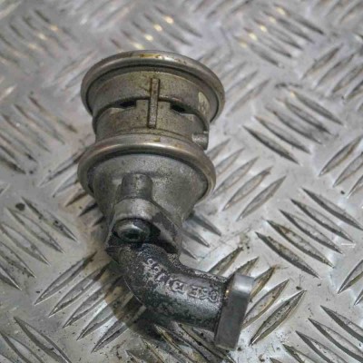 Supapa EGR AUDI A6 4F2, C6 2006 OEM: 06E131101A06E131166 foto