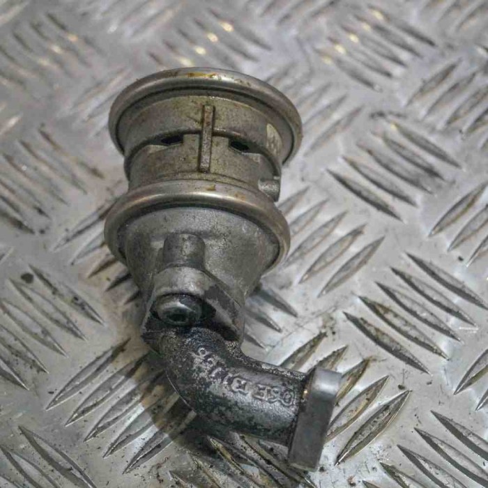 Supapa EGR AUDI A6 4F2, C6 2006 OEM: 06E131101A06E131166