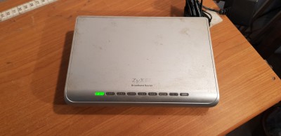 Modem Zyxel P-335 Plus foto