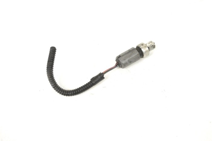 Senzor de presiune aer condiționat CHRYSLER 300 C Touring LX 2007 OEM: 6130027H,2CP56-1 12237901