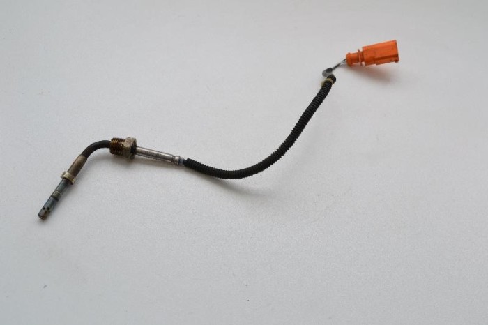 Senzor de temperatură AUDI A4 8K2, B8 2013 OEM: 4G0906088M 2308562