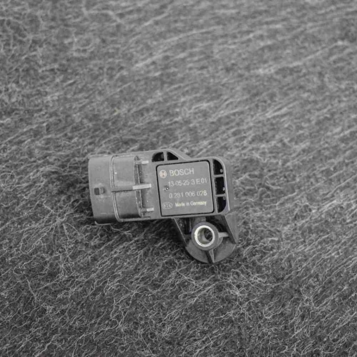 Senzor MAP OPEL CORSA D 2010 OEM: 0281006028 3542555