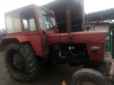 Vand tractor U650 foto