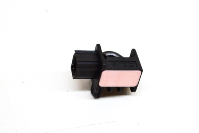 Senzor de impact st&acirc;nga față KIA NIRO 2020 OEM: 95920-F2000 | 16434896