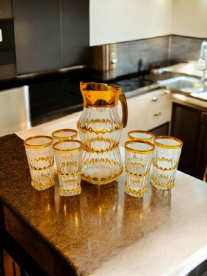 Set carafă aurie și 6 pahare sticlă foto