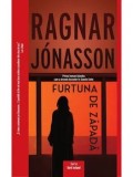 Cumpara ieftin Furtuna de zapada. Seria Dark Iceland/Ragnar Jonasson