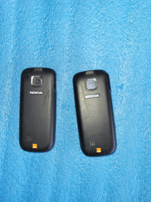 lot 2 telefoane NOKIA 2330c-2 foto