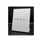 Tavă Organizatoare &ndash; Premium White PU Leather, Specială pentru Inele
