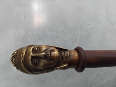 Superb baston vechi, cu cap de bronz ce &icirc;l reprezintă pe DANTE ALIGHIERI.