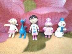 Doctorita Plusica 5 figurine jucarii copii foto