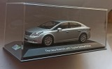 Macheta Toyota Avensis MK3 sedan T270 2010 silver - Minichamps 1/43