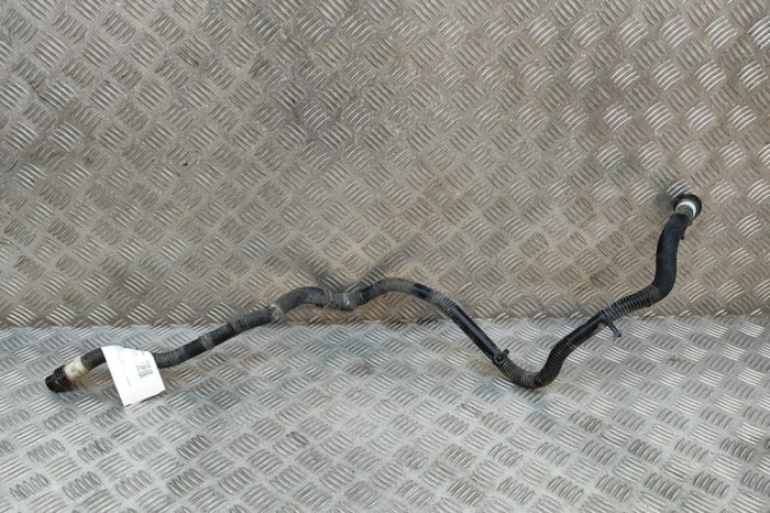 Furtun de lichid de răcire TESLA MODEL 3 2019 OEM: 1077592-77-F 21671783