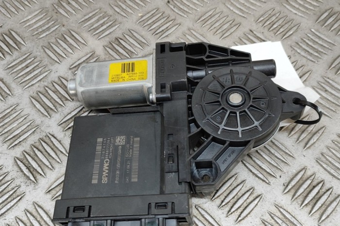 Motor macara geam ușă st&acirc;nga față VOLVO XC90 II 2021 OEM: 31674758 28529043