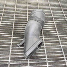 Furtun de admisie aer AUDI A8 D4 4H_ 2013 OEM: 4H0129510C