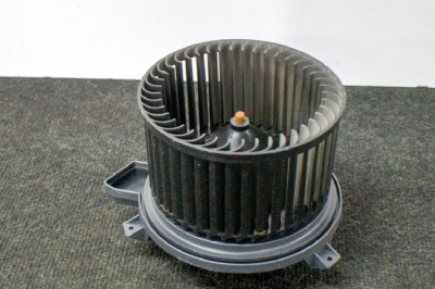 Ventilator aeroterma TESLA MODEL 3 2019 OEM: DRF-84A34-006A,T30231C 11248624 foto
