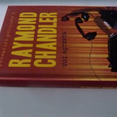 Voi astepta- Raymond Chandler