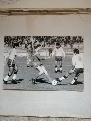 Fotbal: Steaua - Petrolul Ploiesti 3-0 - fotografie de presa 1986, Majearu foto