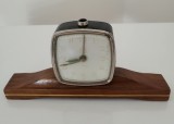 Ceas de masa, vintage, ceas desteptator Victoria Arad, functional