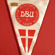 Fanion si insigna fotbal - Federatia de Fotbal din Danemarca