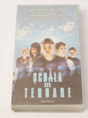 Caseta video VHS originala film tradus Ro - Scoala sub Teroare foto