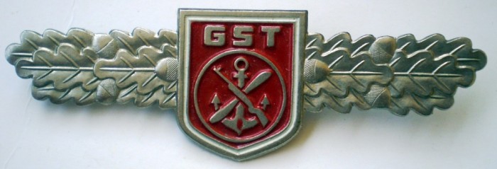 I.430 INSIGNA GERMANIA RDG DDR GST Gesellschaft f&uuml;r Sport und Technik L80mm