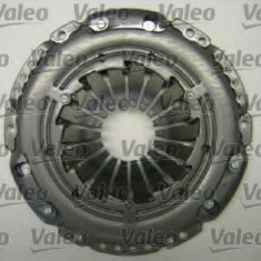 Set ambreiaj TOYOTA COROLLA (CDE12, ZZE12, NDE12, ZDE12) (2001 - 2007) VALEO 826786